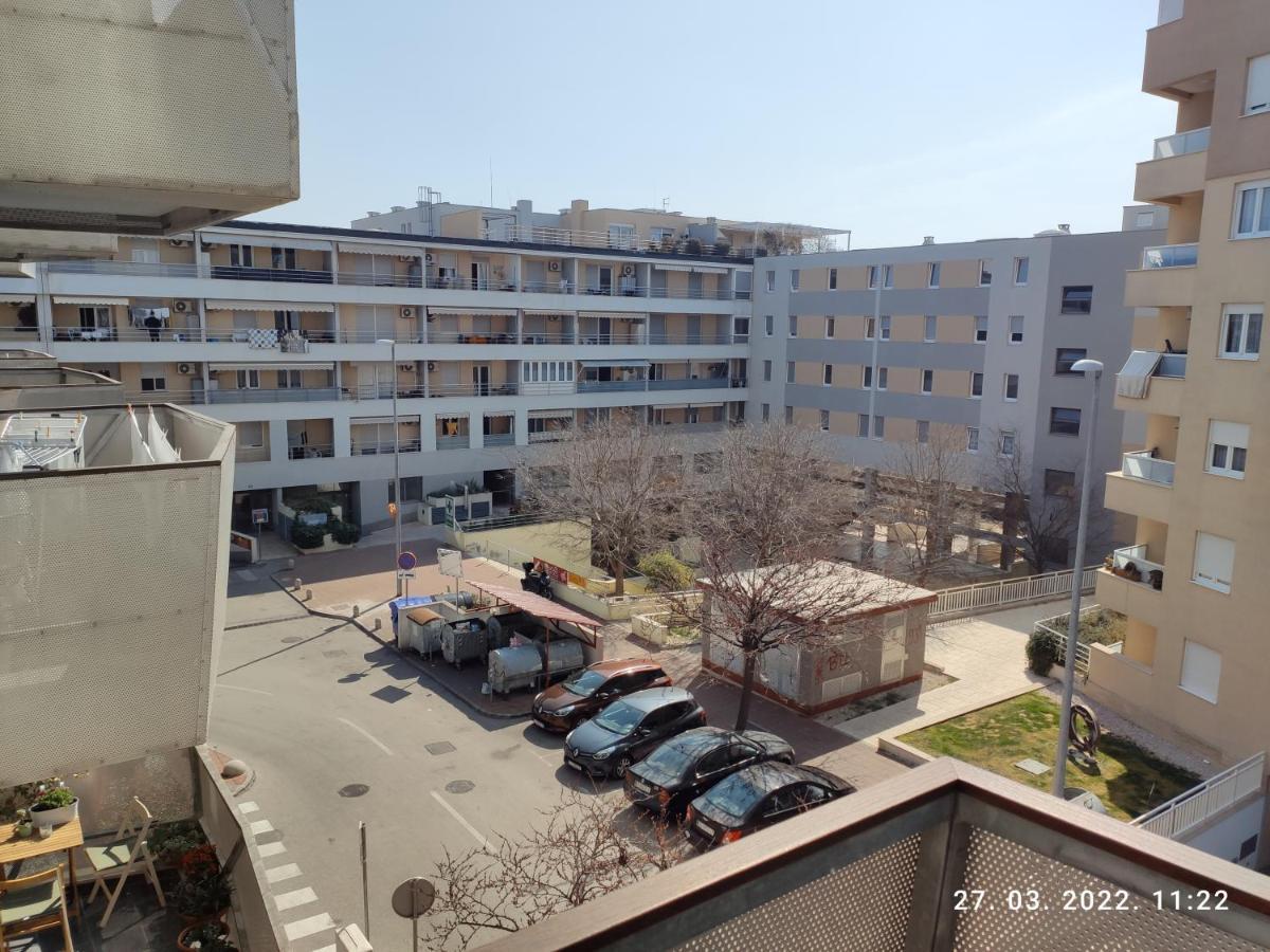 Appartement Apartman Antonela With Free Garage Parking à Split Extérieur photo