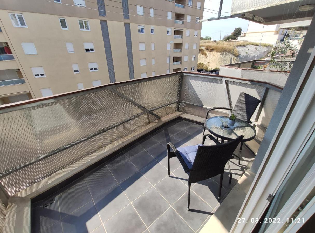 Appartement Apartman Antonela With Free Garage Parking à Split Extérieur photo